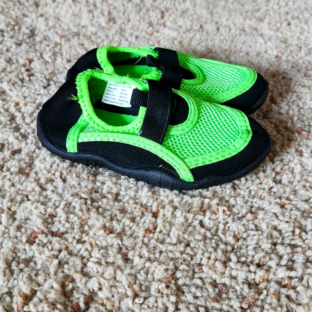 Water Shoes